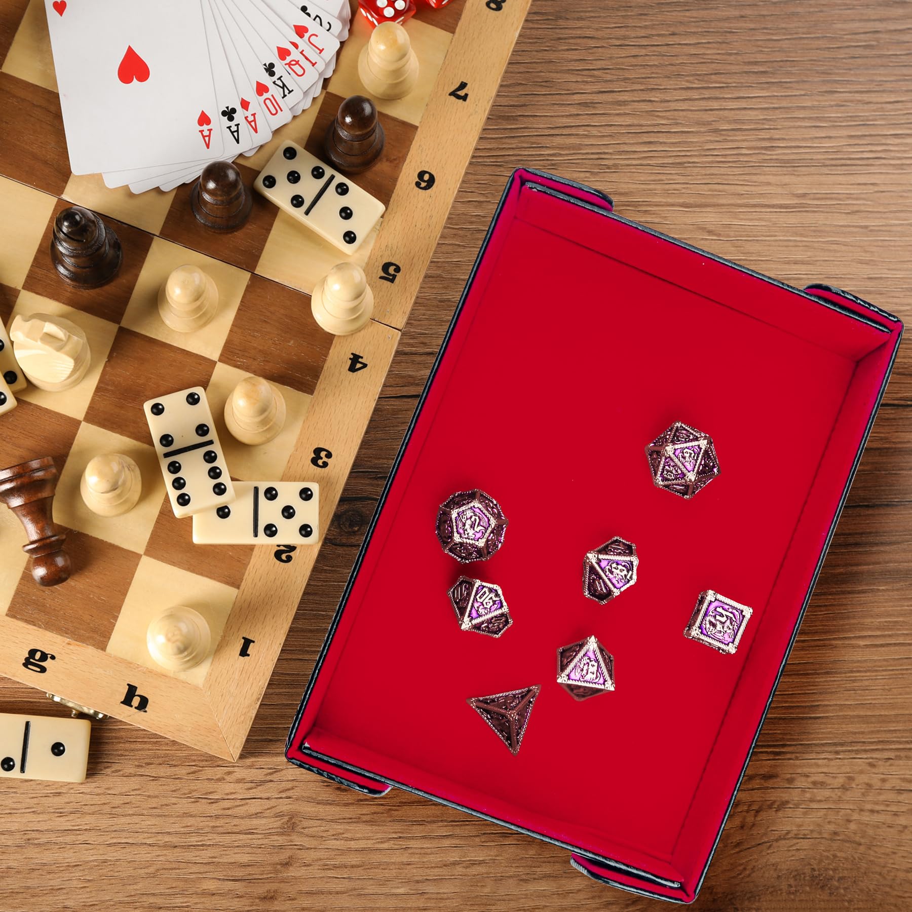 SIQUK red dice tray provides ample space for polyhedral dice during D&D sessions