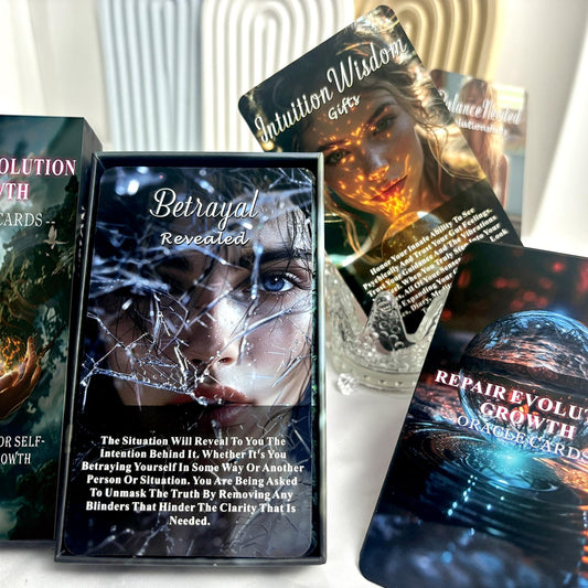 Sishui Healing Oracle Cards sample card with keywords for self-reflection.
