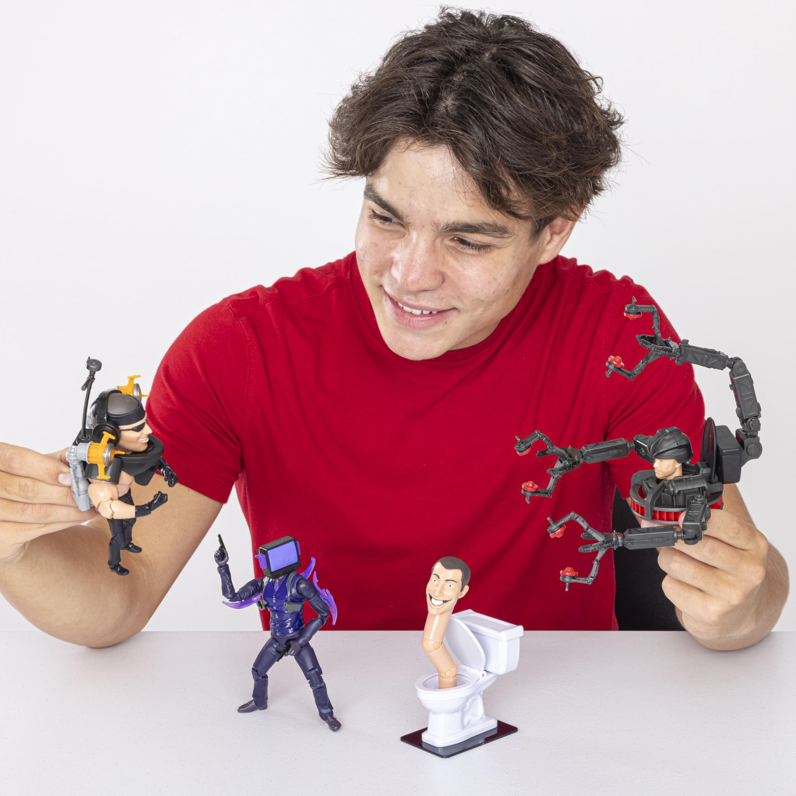 Skibidi Toilet Deluxe Figure 6-inch packaging shows collector-ready presentation