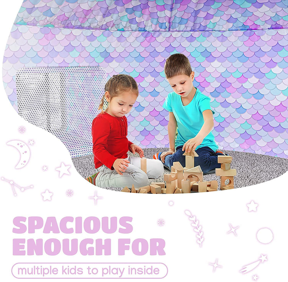 Skywin Dream Castle Den breathable fabric keeps interior cool.