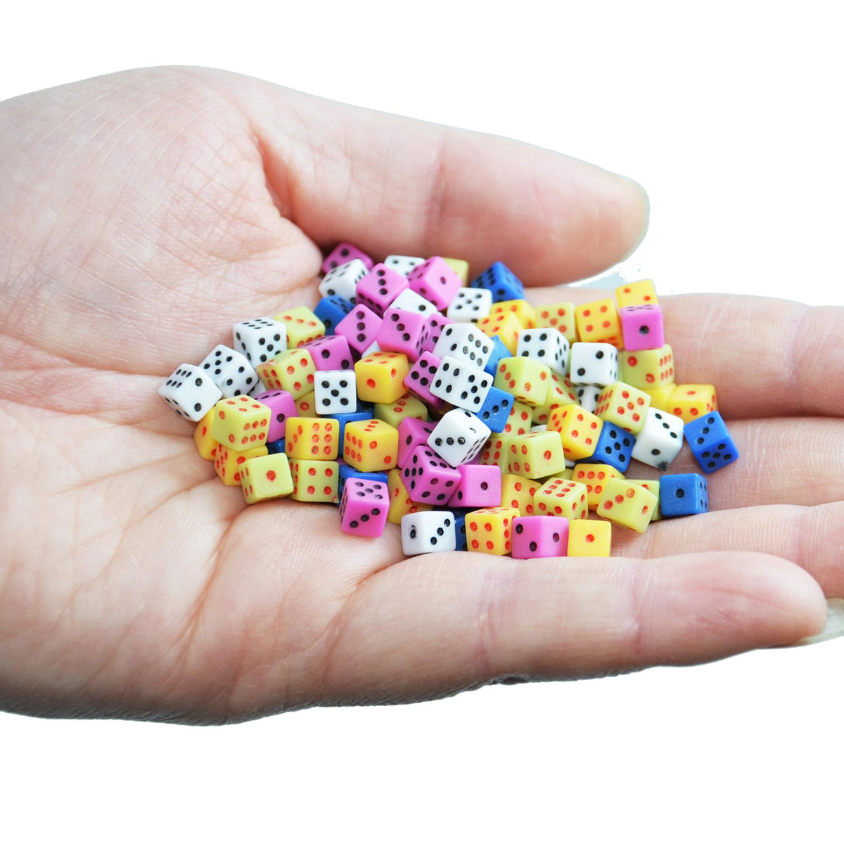 SmartDealsPro 100 assorted D6 dice set packaging, compact and ready for quick use.