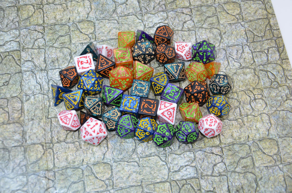 Smartdealspro comprehensive dice set suits math teaching and games.