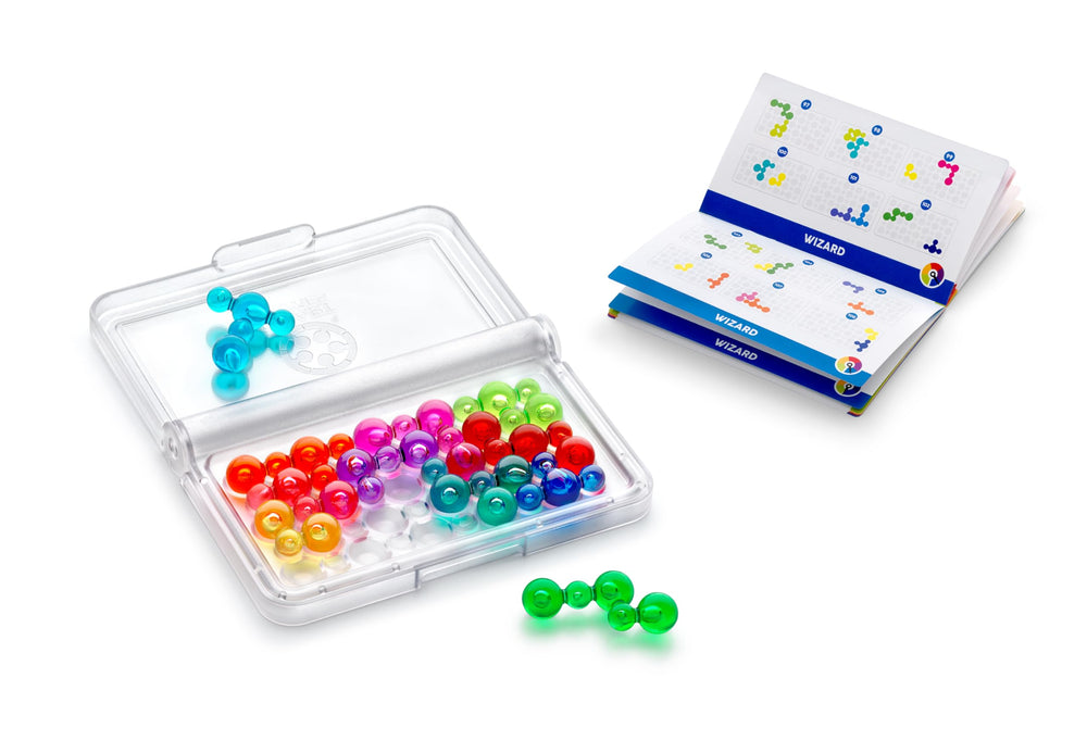 Durable travel case keeps the SmartGames IQ Bubbles safe