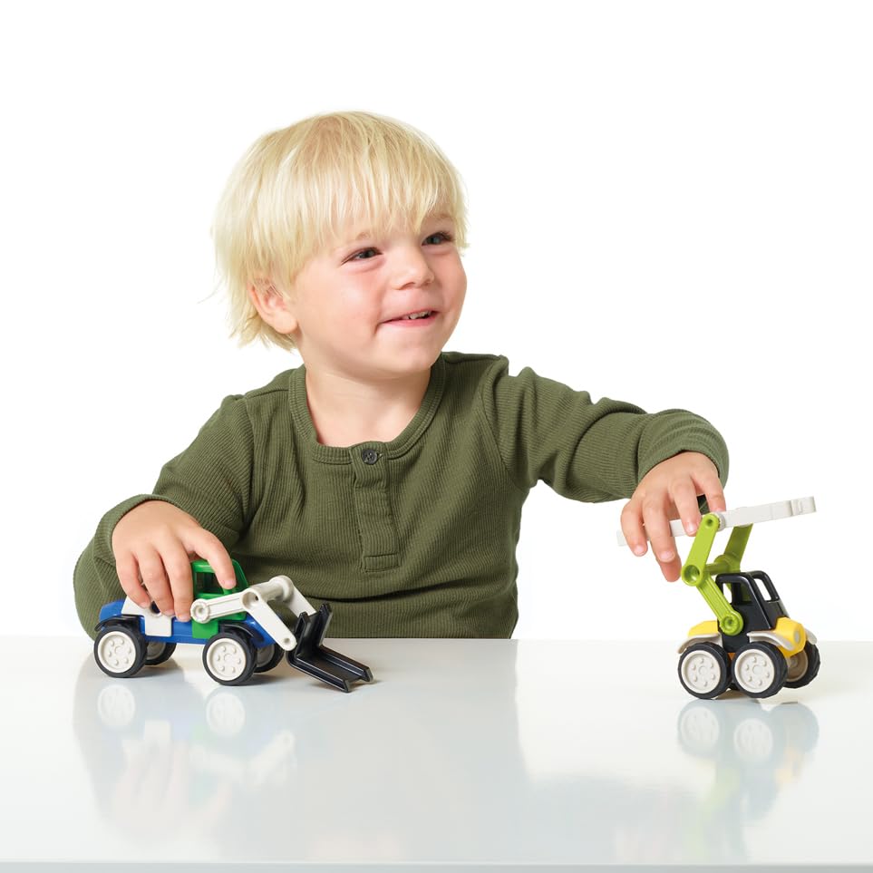SmartMax Power Vehicles compatible with other SmartMax sets for endless builds