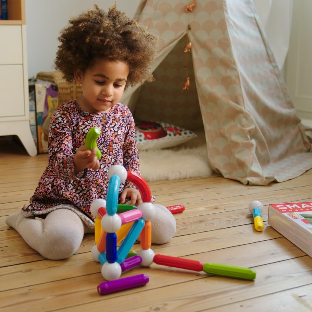 SmartMax Start Plus safety-focused design supports supervised play and durable use.
