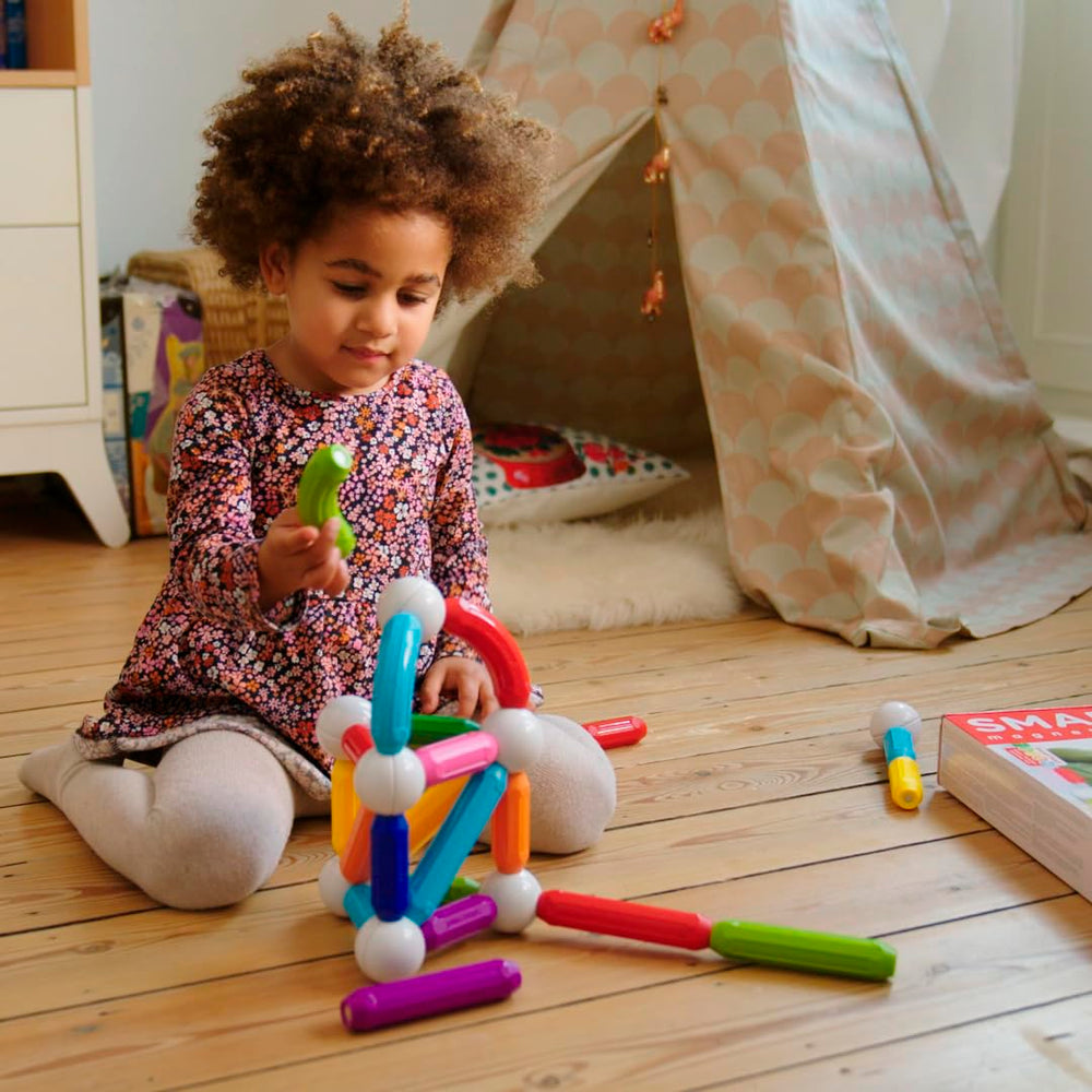 SmartMax Start Plus safety-focused design supports supervised play and durable use.