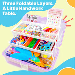 SMILESSKIDDO kids crafting session enjoying screen-free creativity.