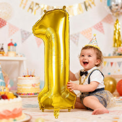 Smlpuame 40-inch gold number balloon side view adds a bright reflective accent