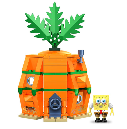 Snap & Switch SpongeBob Pineapple House construction set offers colorful pieces for creative play.