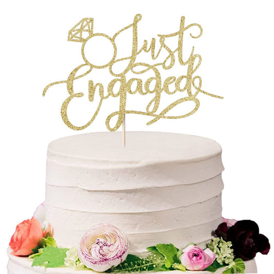 Sodasos Just Engaged cake topper in gold elevates your cake presentation
