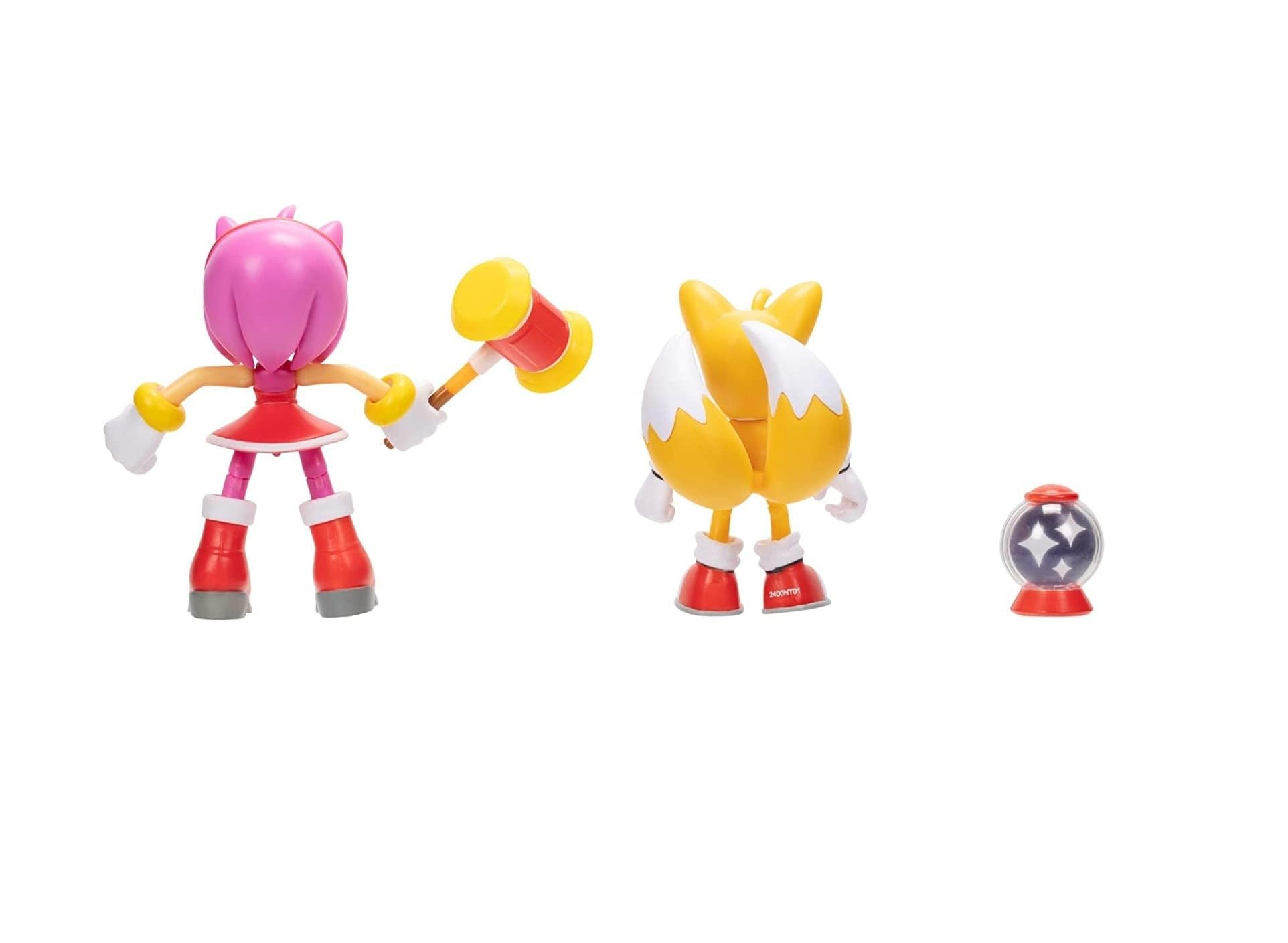 Sonic The Hedgehog Invincible Item Box accessory included for play scenarios.