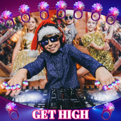 Bright flashing rings help create a vivid carnival atmosphere during photos and stage moments.