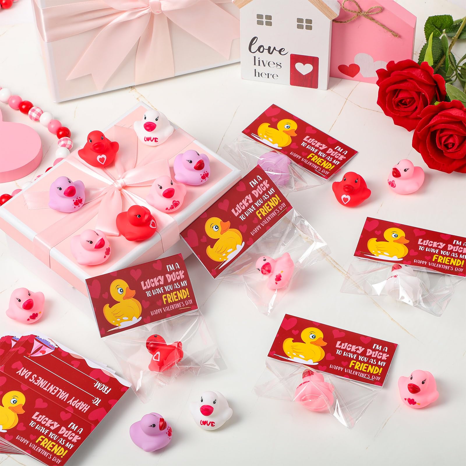 Sotiff size 3.5cm ducks offer compact, cute gifts.
