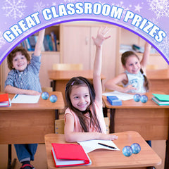 Soulchen snowflake squeeze ball, ideal for quick breaks at work or school.