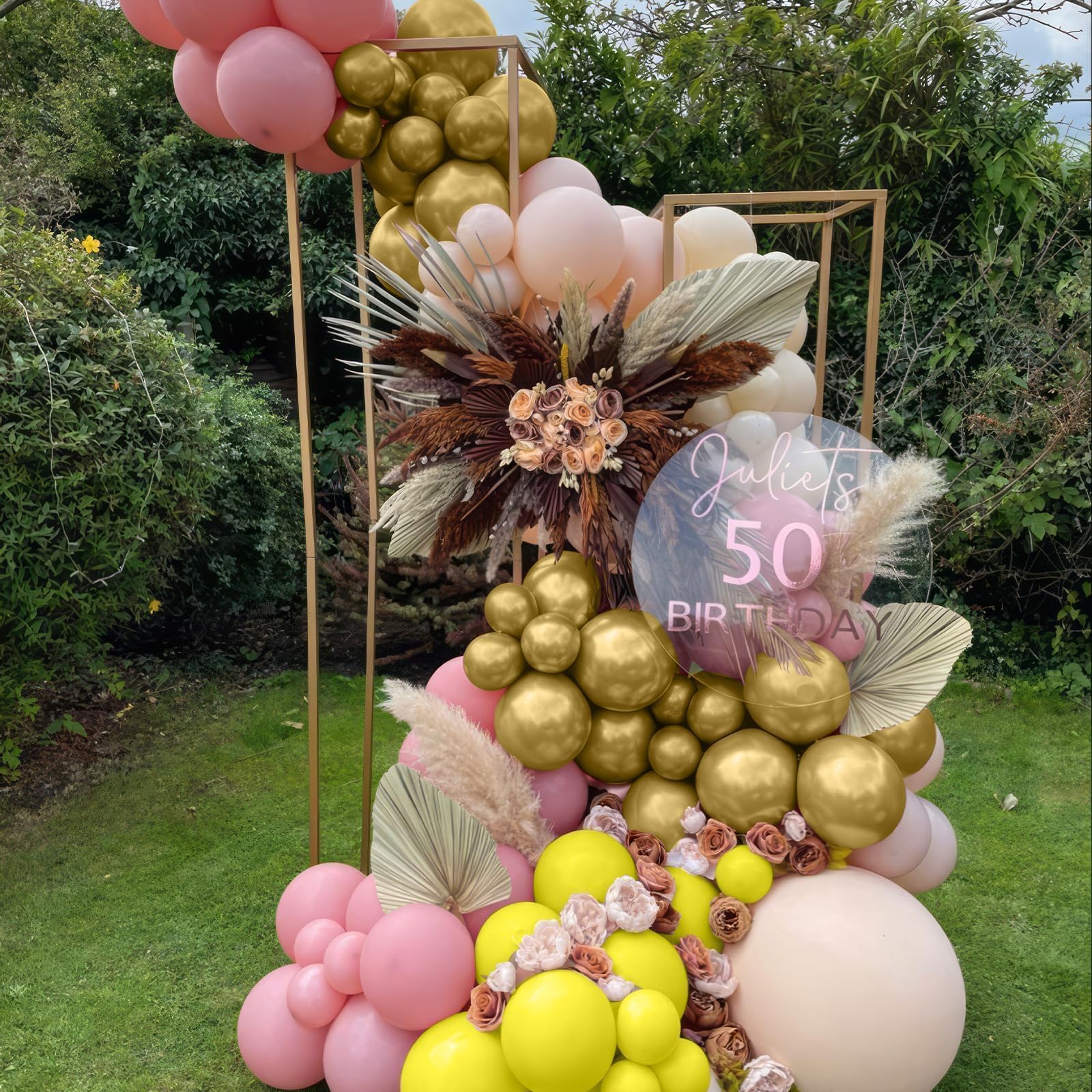 Sowide latex balloons: durable and non-toxic for safe decorating.