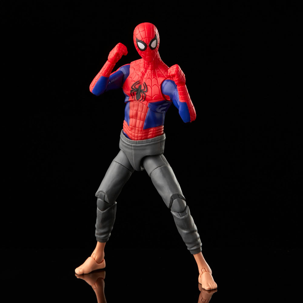 Includes alternate hand accessories for varied display options.