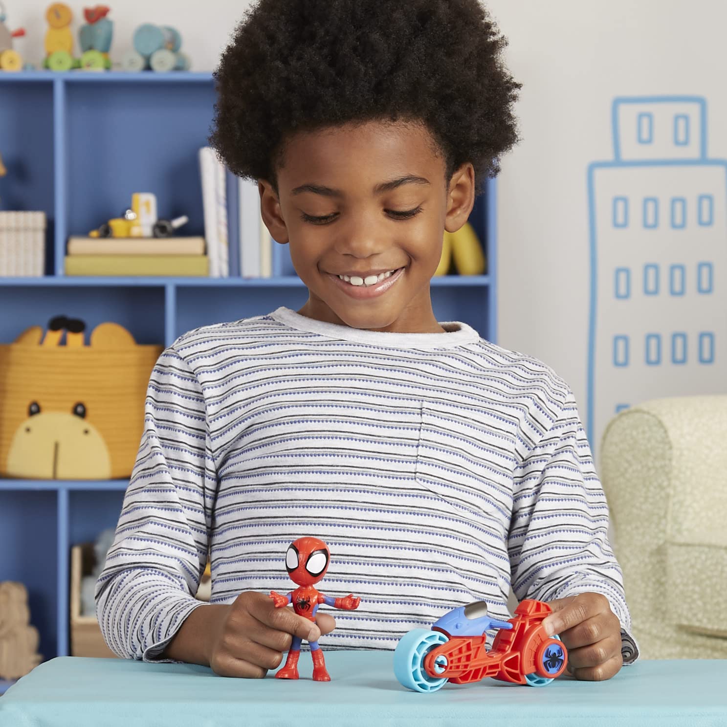 Spidey and His Amazing Friends gift for kids aged 3 and up.