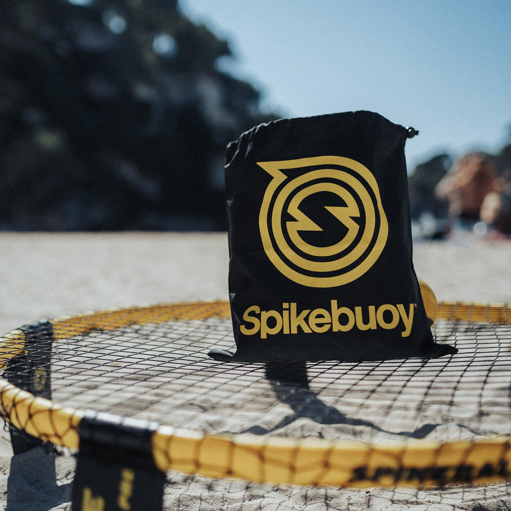 Anchor bag keeps the game steady during water rounds.