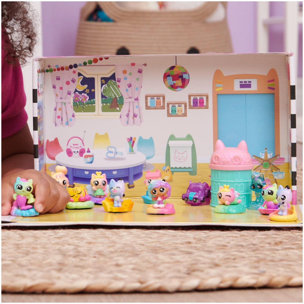 Accessory stands help customize and mix characters during play.