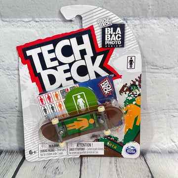 Spin Master Tech Deck 96mm single random board per pack, ideal for quick gift ideas