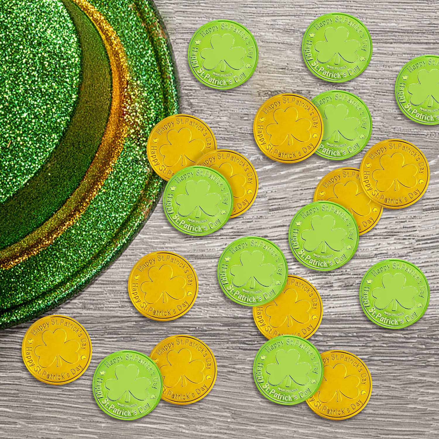 SpinLaLa shamrock-pattern coins printed on both sides for versatile decor