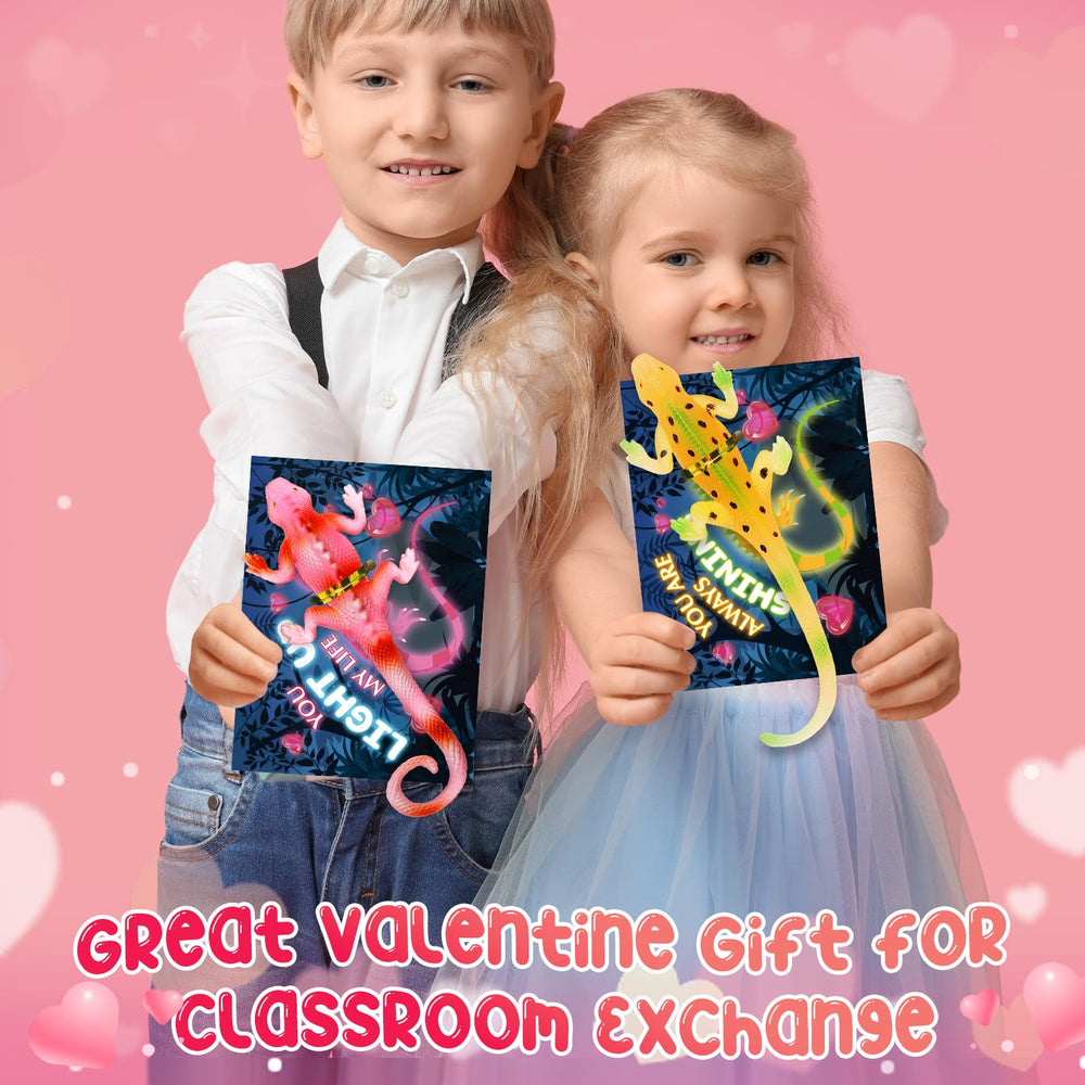 SpringFlower glow-lizard pattern card featuring bold artwork for parties.