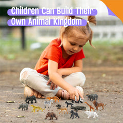 SpriteGru giraffe figurine for imaginative safari scenes.