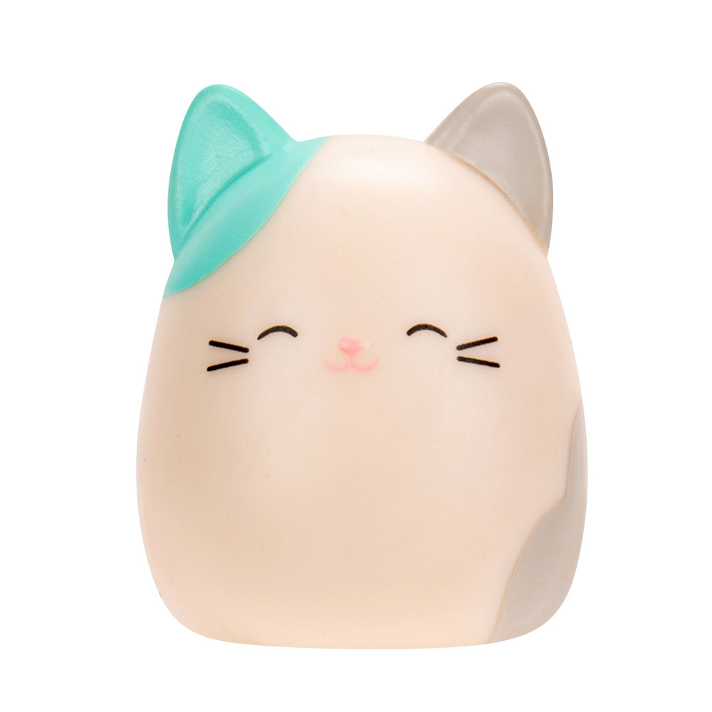 Scarf accessory dresses up a mini-Squish for stylish play.
