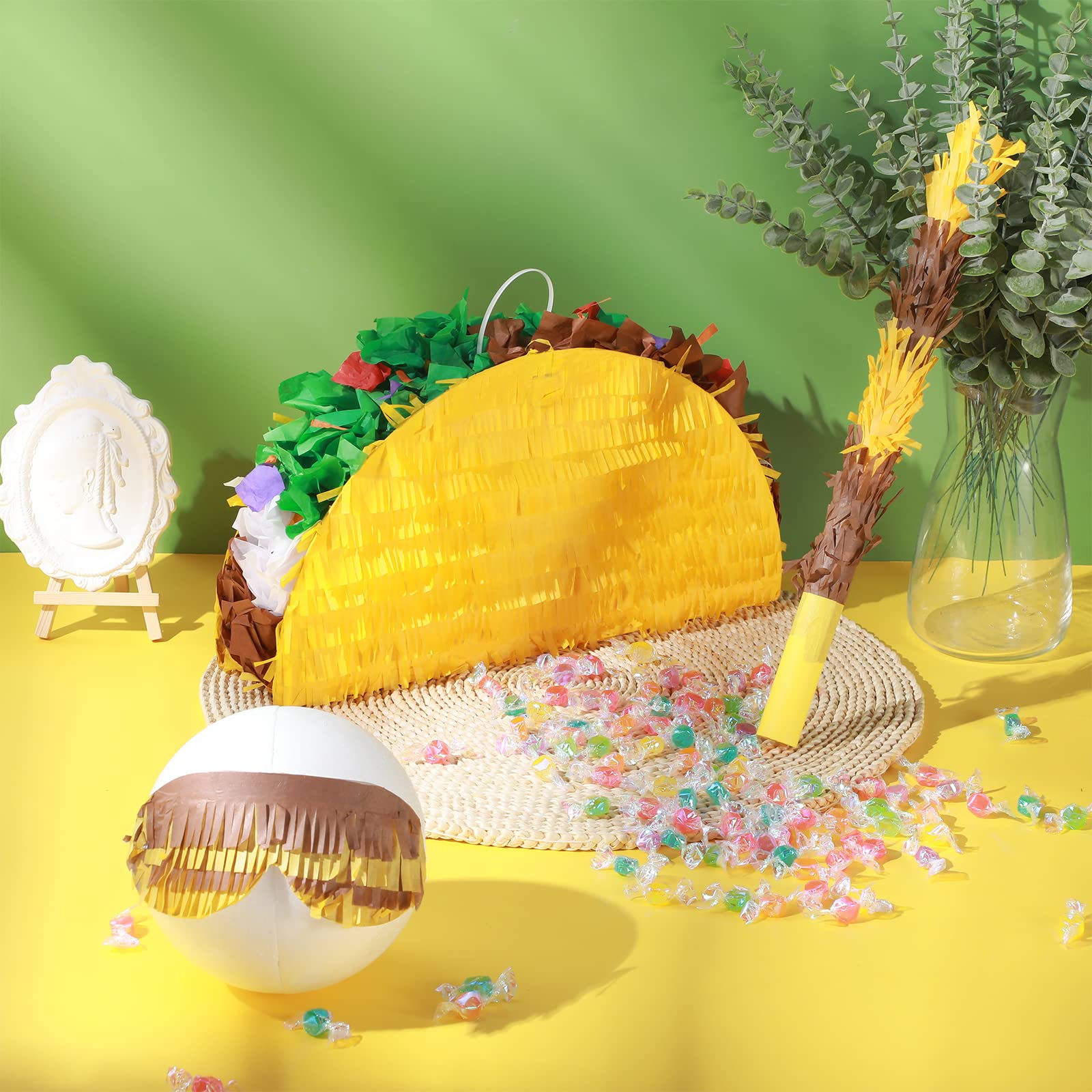 Sratte taco pinata uses corrugated interior and tissue exterior for durability.