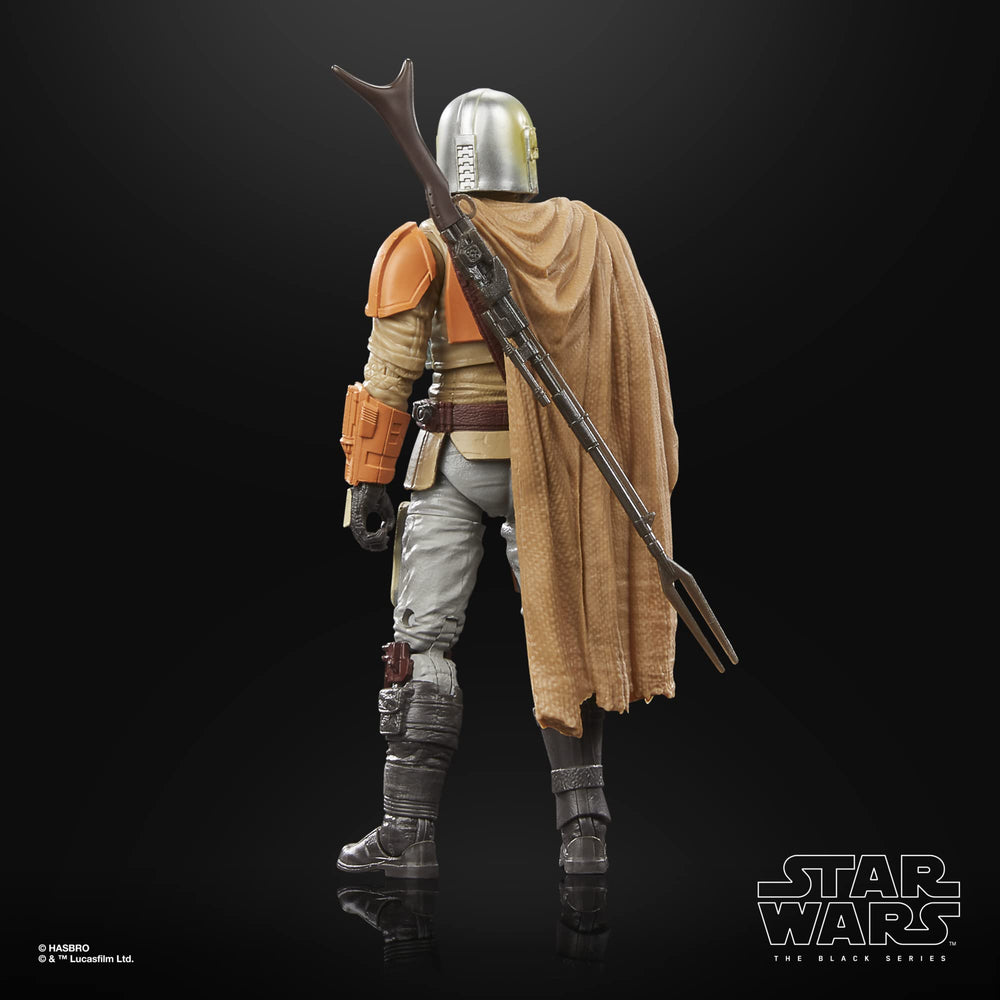Star Wars 6-inch scale figure offers poseable articulation for dynamic action poses