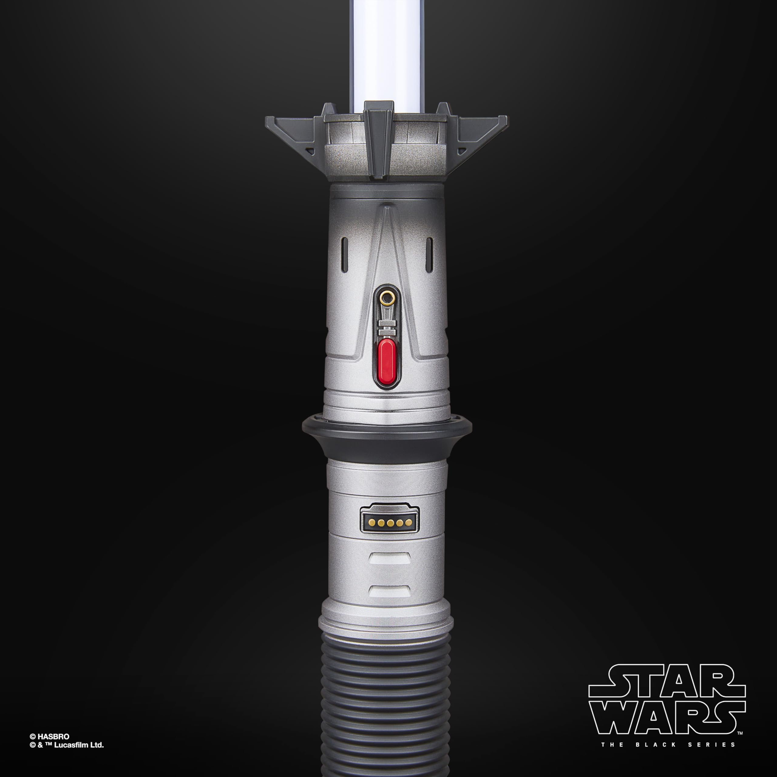 STAR WARS Baylan Skoll blade color adds character to your collection.