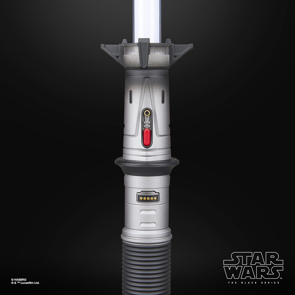 STAR WARS Baylan Skoll blade color adds character to your collection.