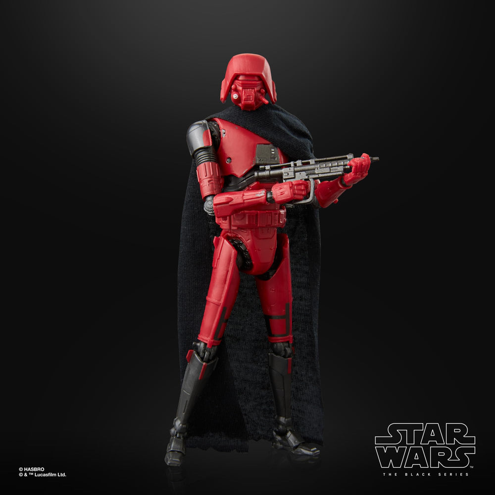 Figure articulation and detailing enable dynamic posing in your Star Wars collection