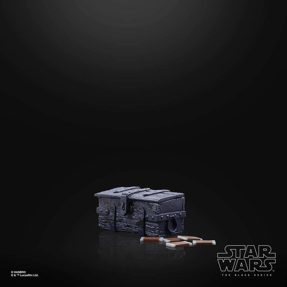 STAR WARS The Black Series figure includes Porg toy for added play value.