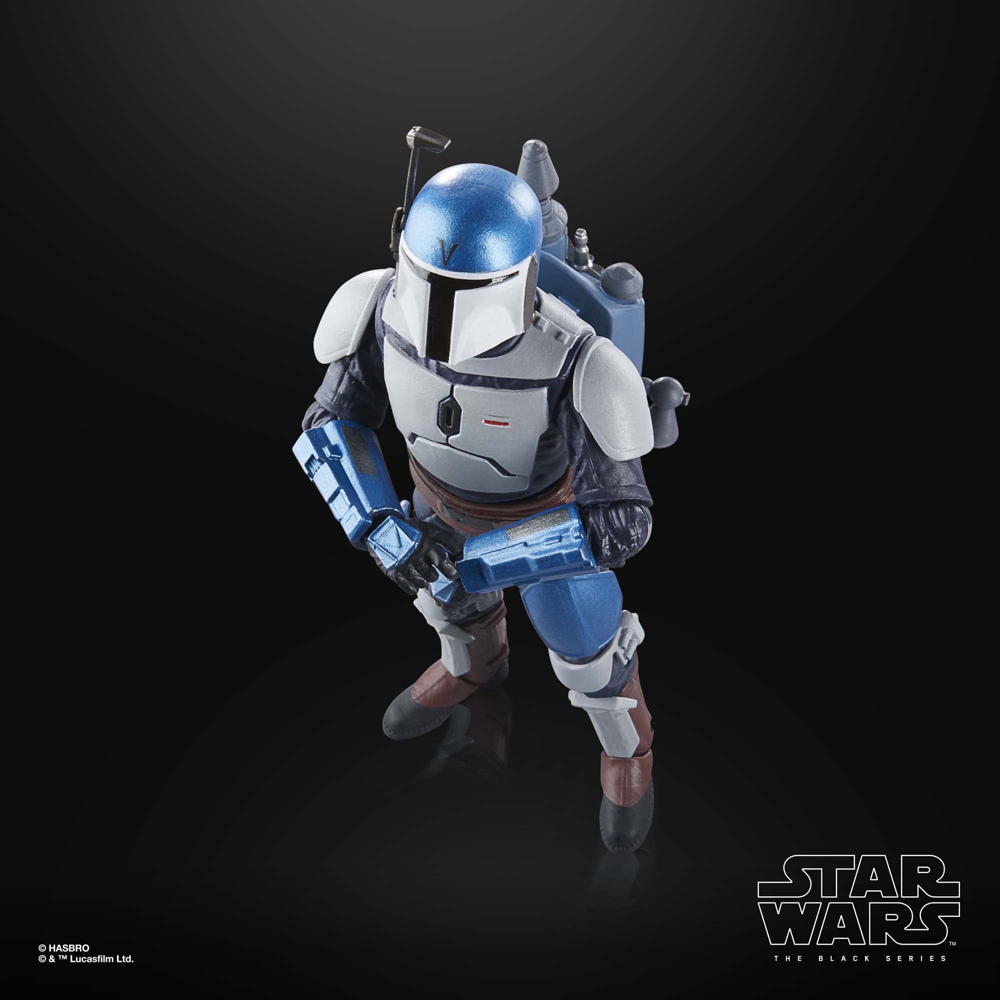 Mandalorian Fleet Commander figure with blaster accessory for authentic look