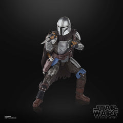 STAR WARS The Black Series Mandalorian Glavis Ringworld poseability demo boosts shelf presence