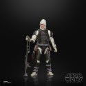 Movie-inspired Dengar design captures rugged bounty hunter look.