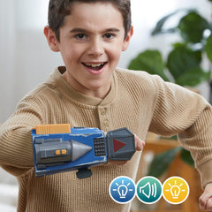 STAR WARS Interactive toy helps kids imagine galactic bounty-hunting adventures.