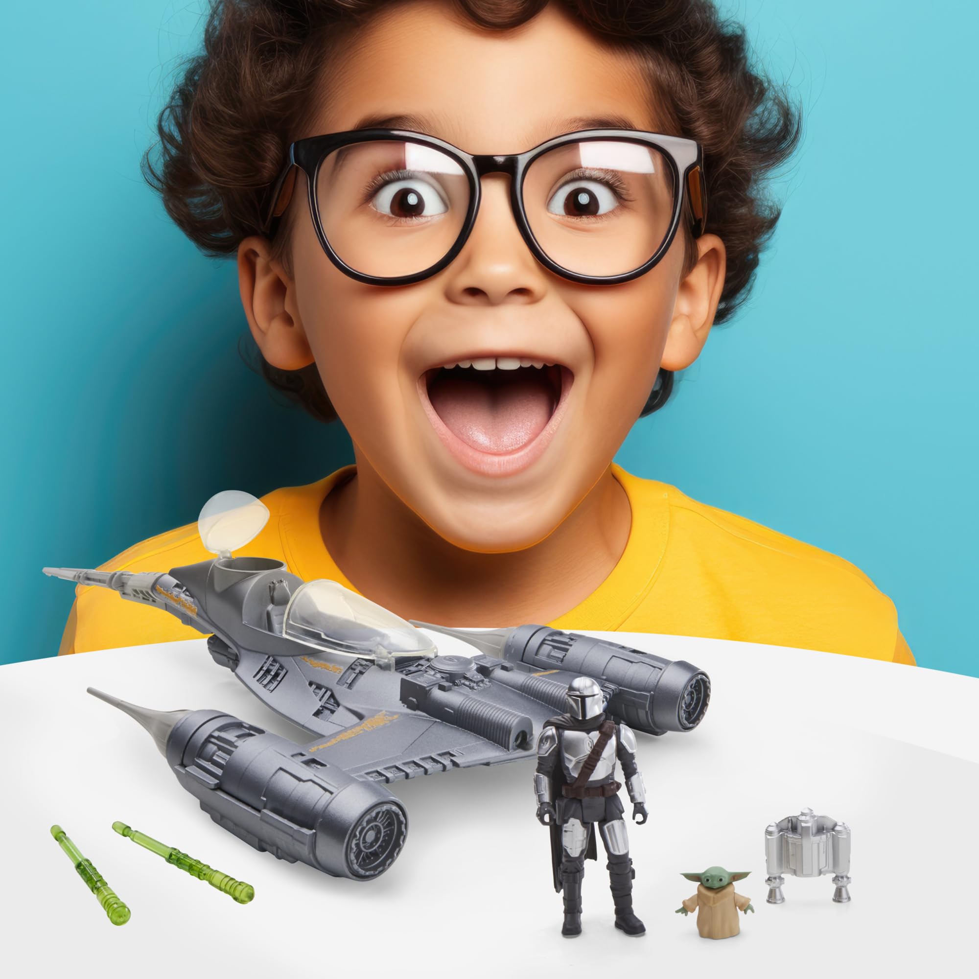 STAR WARS Green projectiles ready to launch during pretend battles