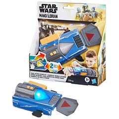 STAR WARS Interactive gauntlet enhances role play storytelling.