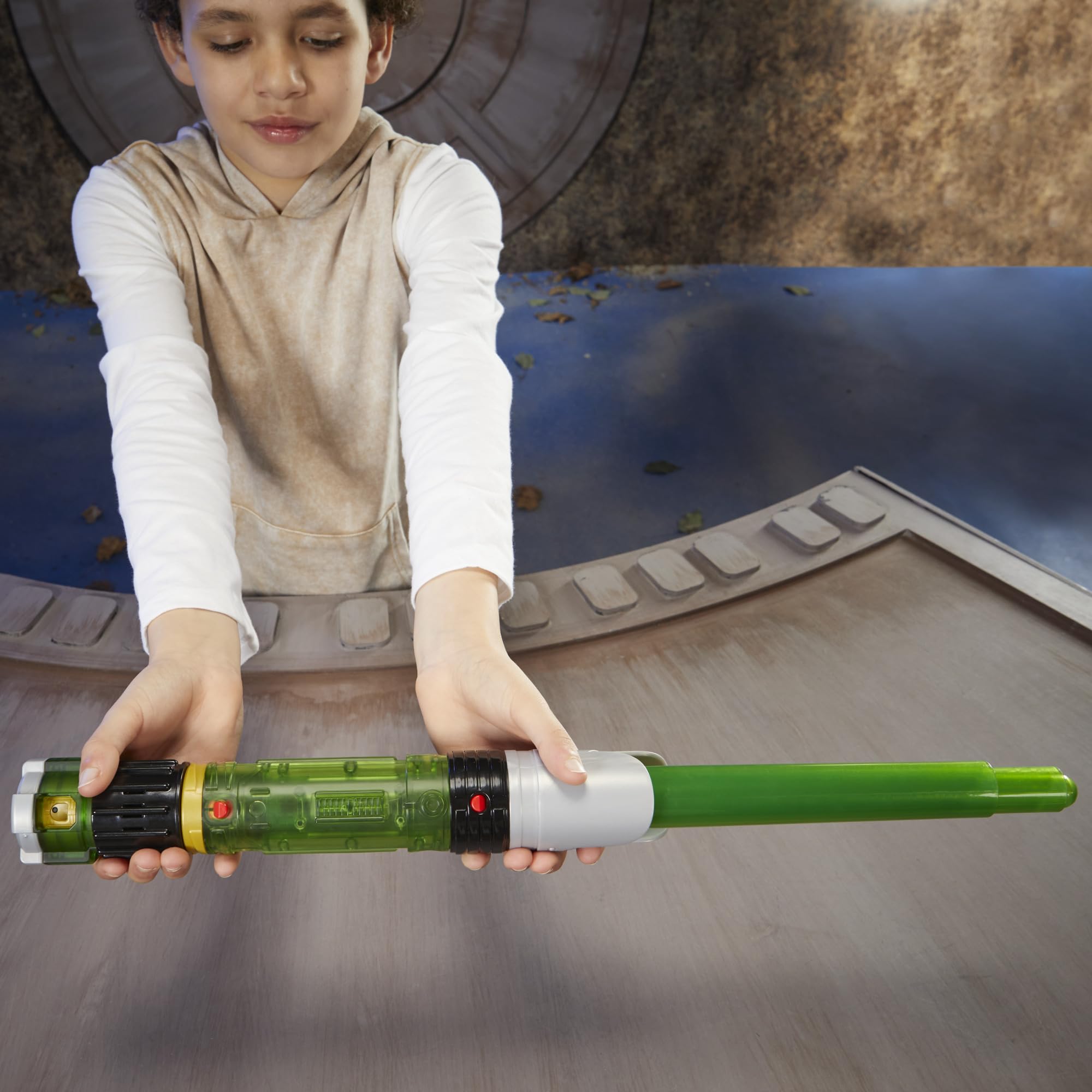 Thousands of possible combinations encourage creative crafting of lightsabers