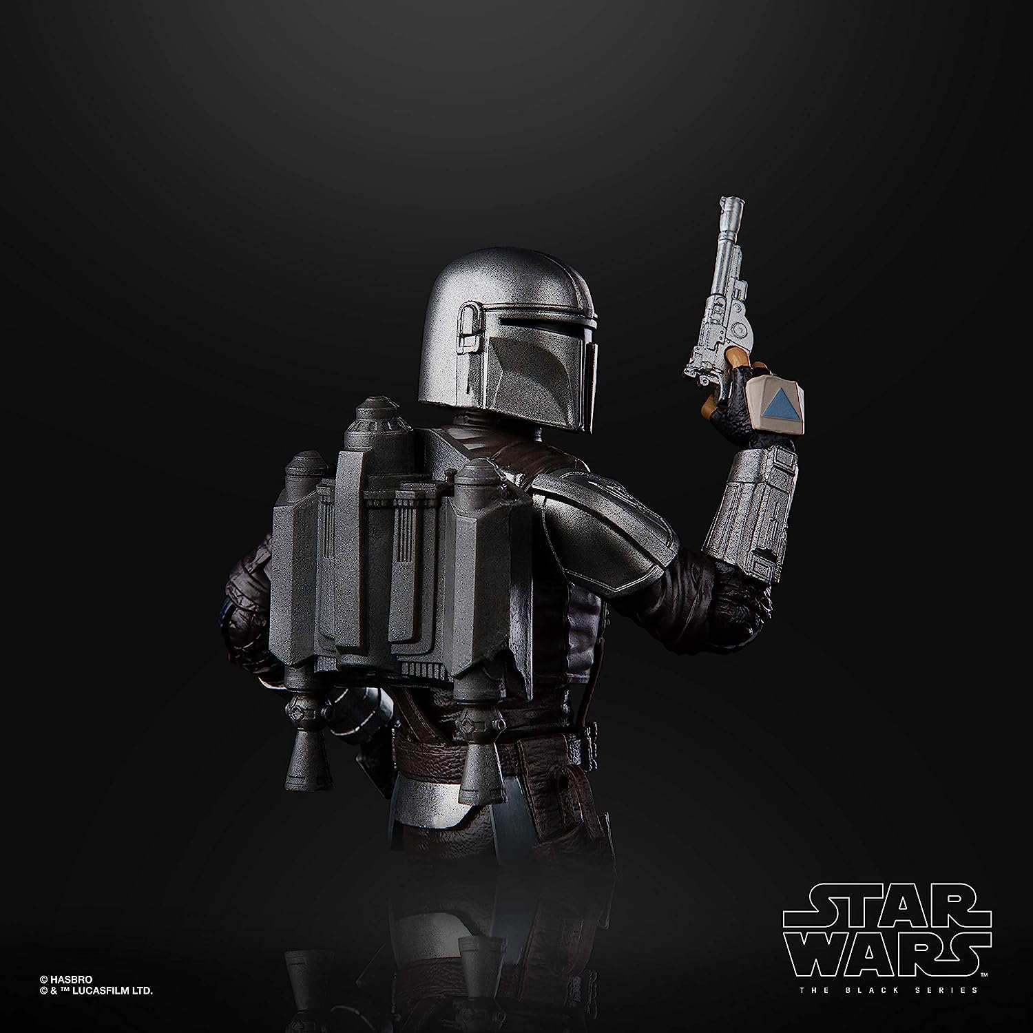 STAR WARS Mandalorian Black Series packaging suitable for gift-ready presentation