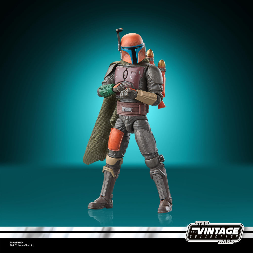 STAR WARS Mandalorian Judge figure with two accessories for display variety