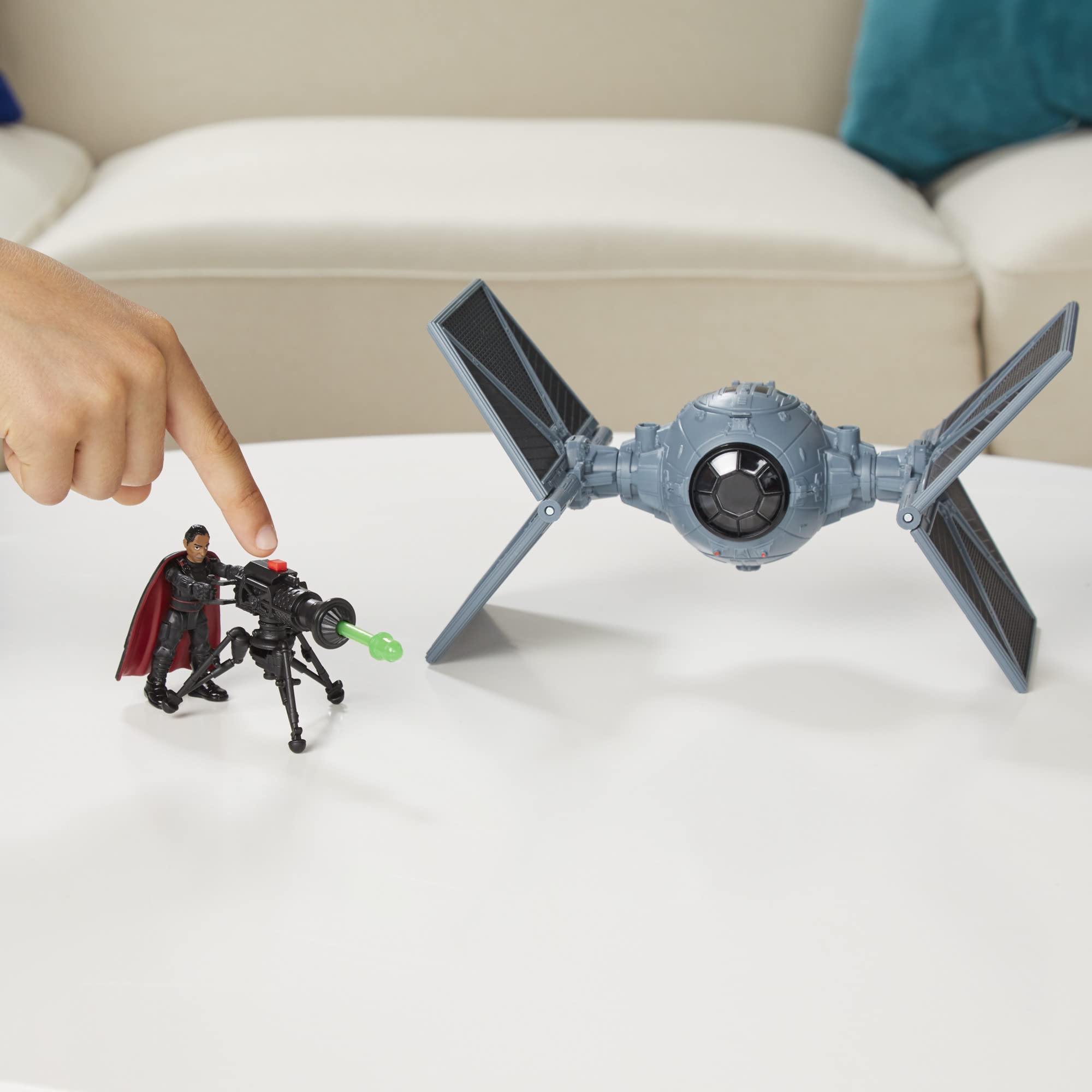 STAR WARS Mission Fleet Blaster accessory for dynamic, imagined confrontations.