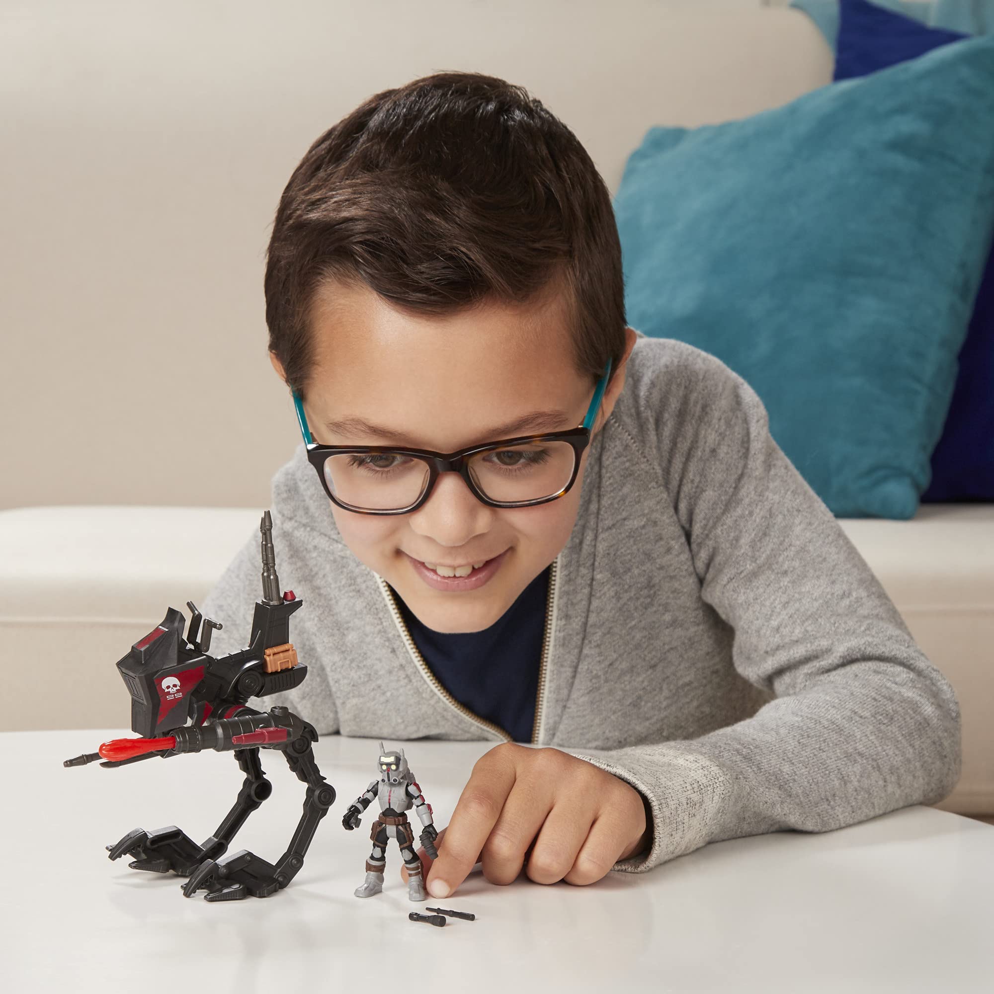 STAR WARS Mission Fleet collectible toys series encourages sharing and gifting