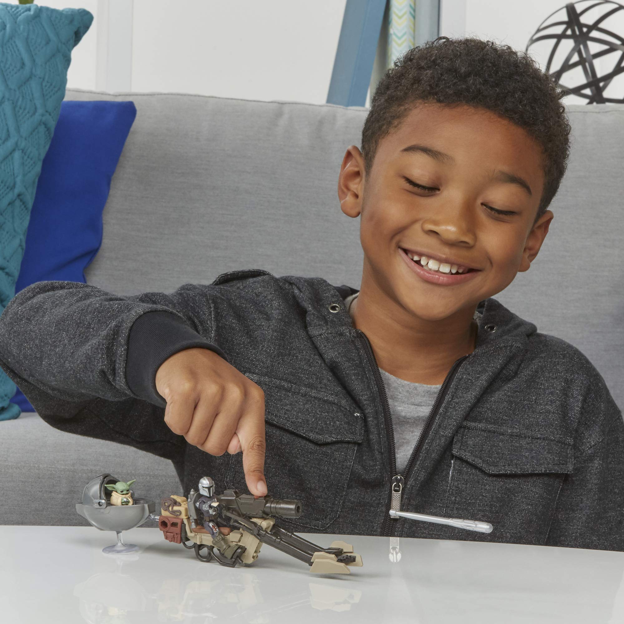 Star Wars Mission Fleet collection encourages sharing, swapping, and gifting among fans.
