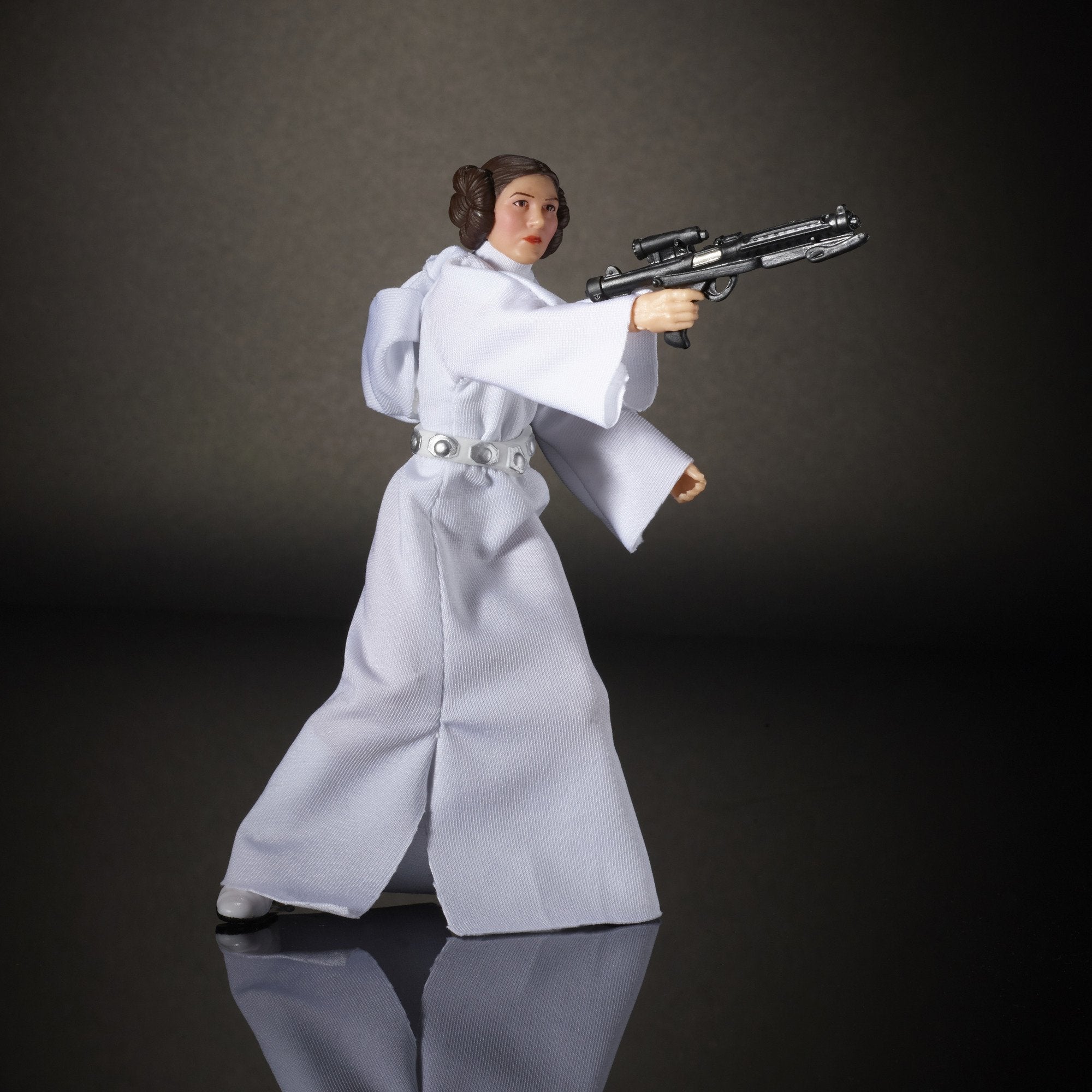 Star Wars Princess Leia 6-inch figure packaging highlighting gift-ready display