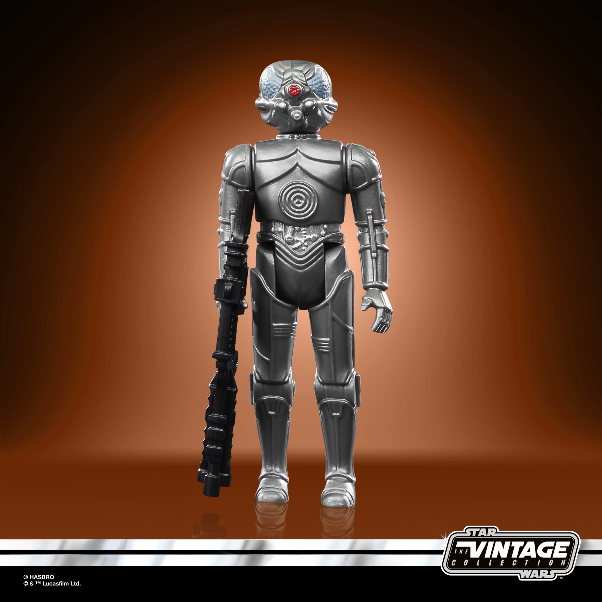 Dynamic five-point articulation lets fans pose figures in action scenes