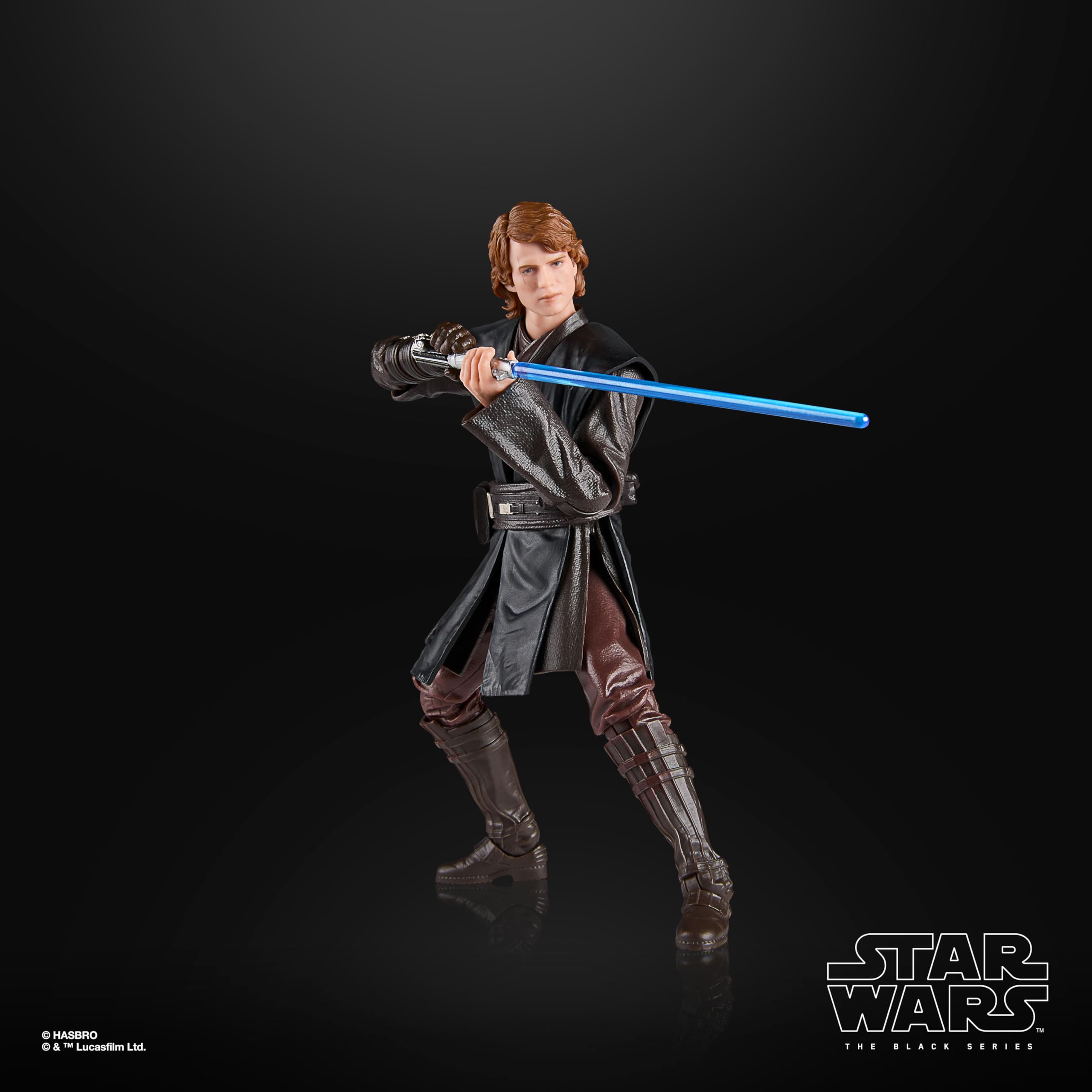 STAR WARS The Black Series Anakin Skywalker in a dynamic pose options