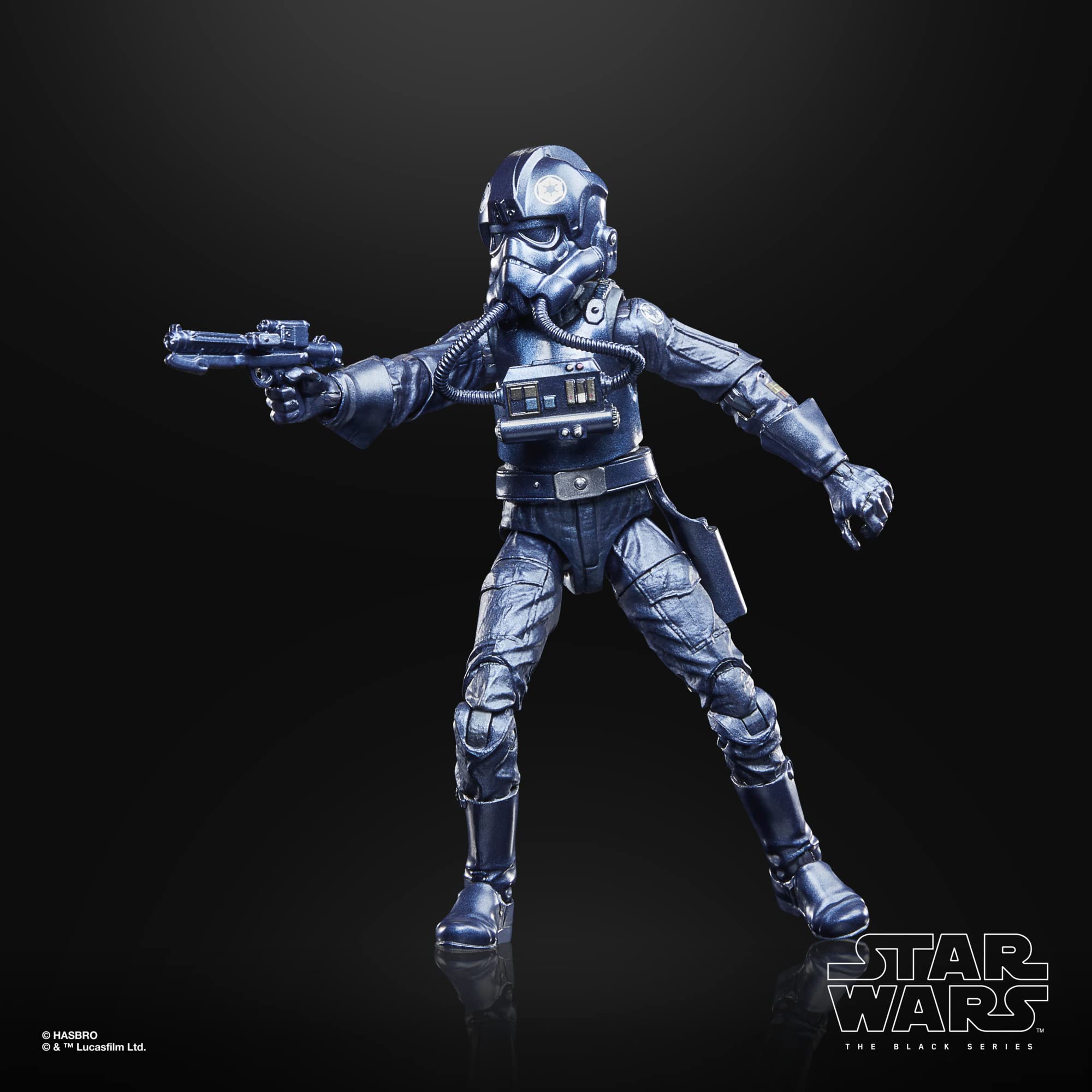 STAR WARS The Black Series 6-inch figures support dynamic posing and photography.